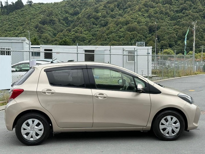 USED VEHICLE