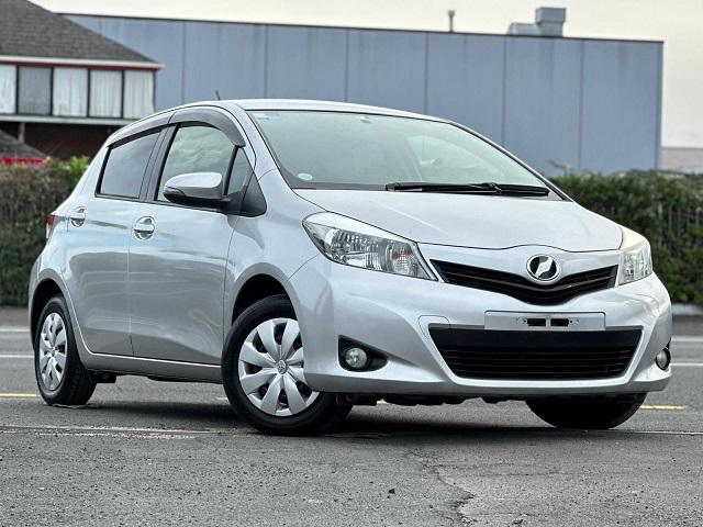 USED VEHICLE