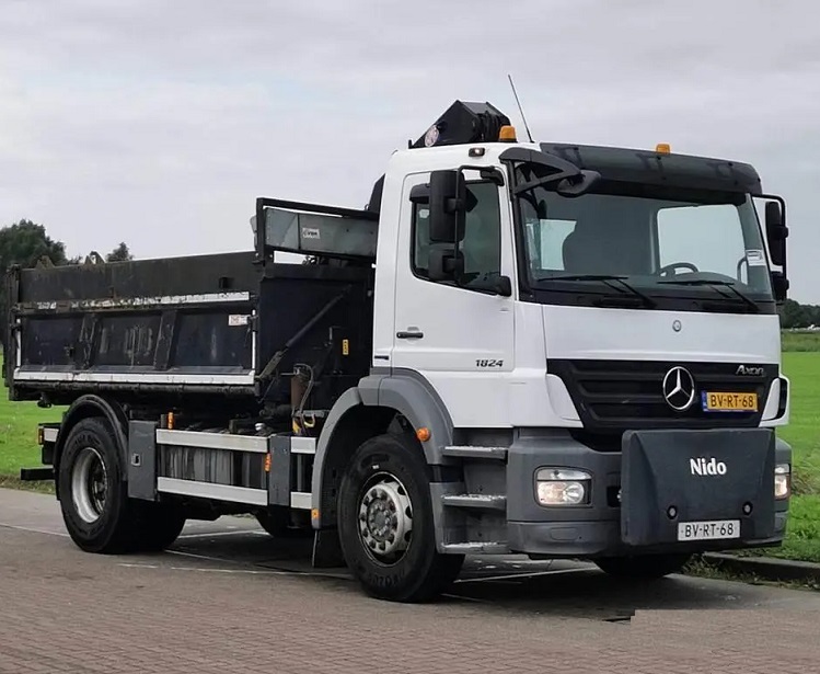 VOLVO TRUCK