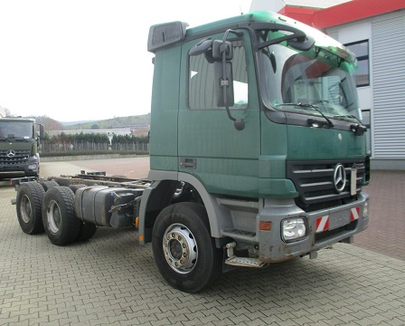 MERCEDES BENZ TRUCK