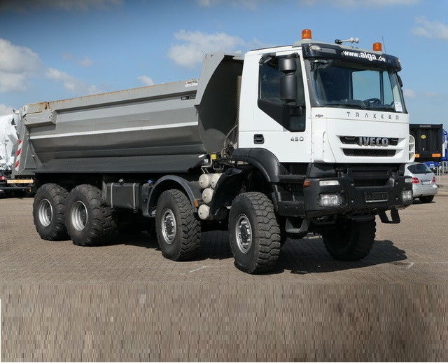 IVECO TRUCK