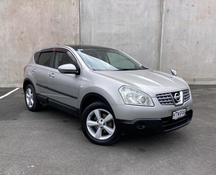 USED VEHICLE