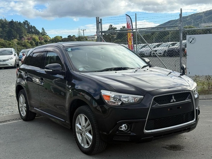USED VEHICLE