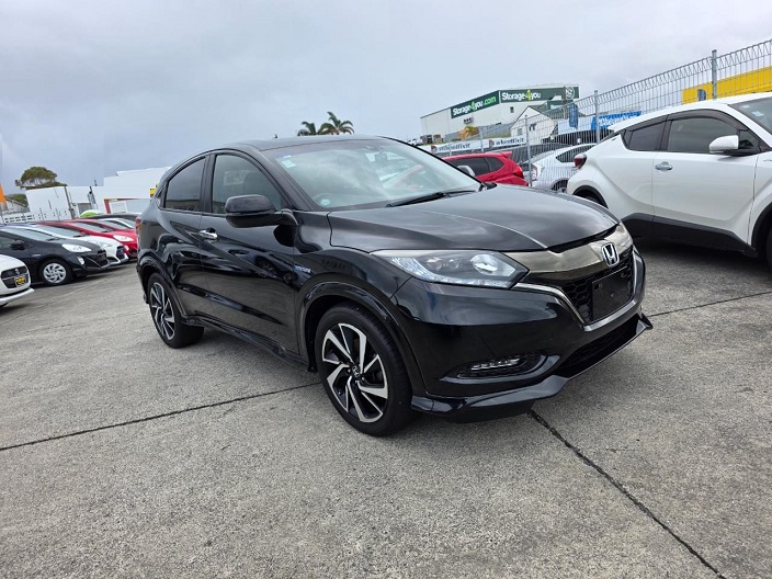 USED VEHICLE