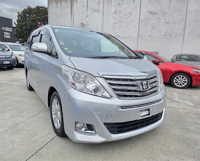 USED VEHICLE