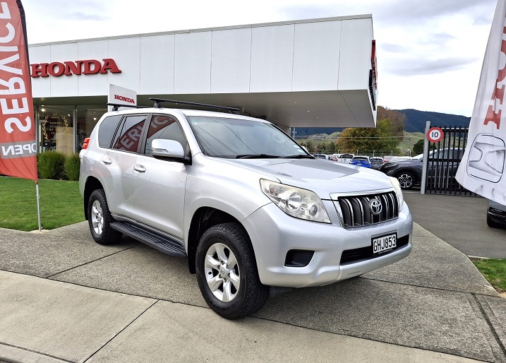 USED VEHICLE