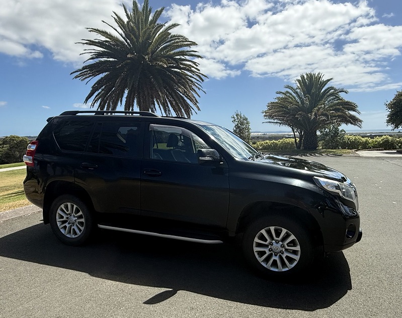 USED VEHICLE