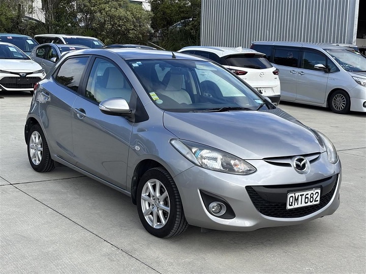 USED VEHICLE