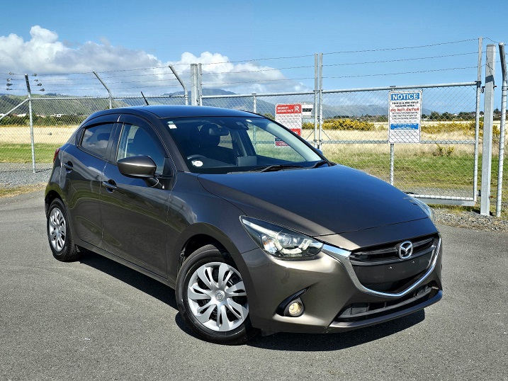 USED VEHICLE