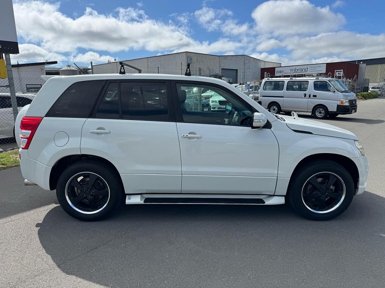 USED VEHICLE
