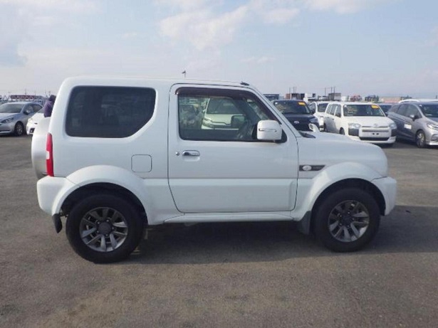 USED VEHICLE